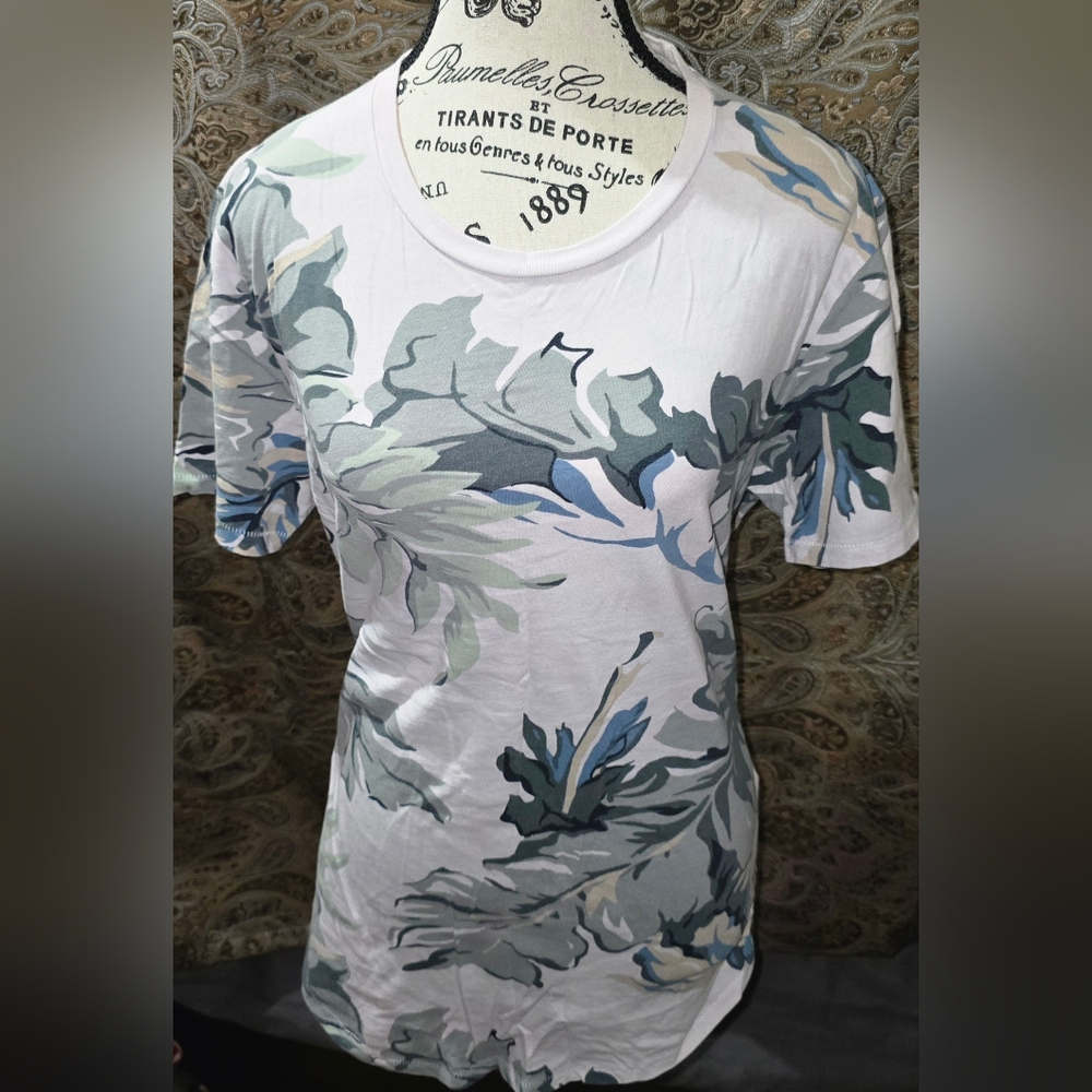 Floral Graphic T-Shirt